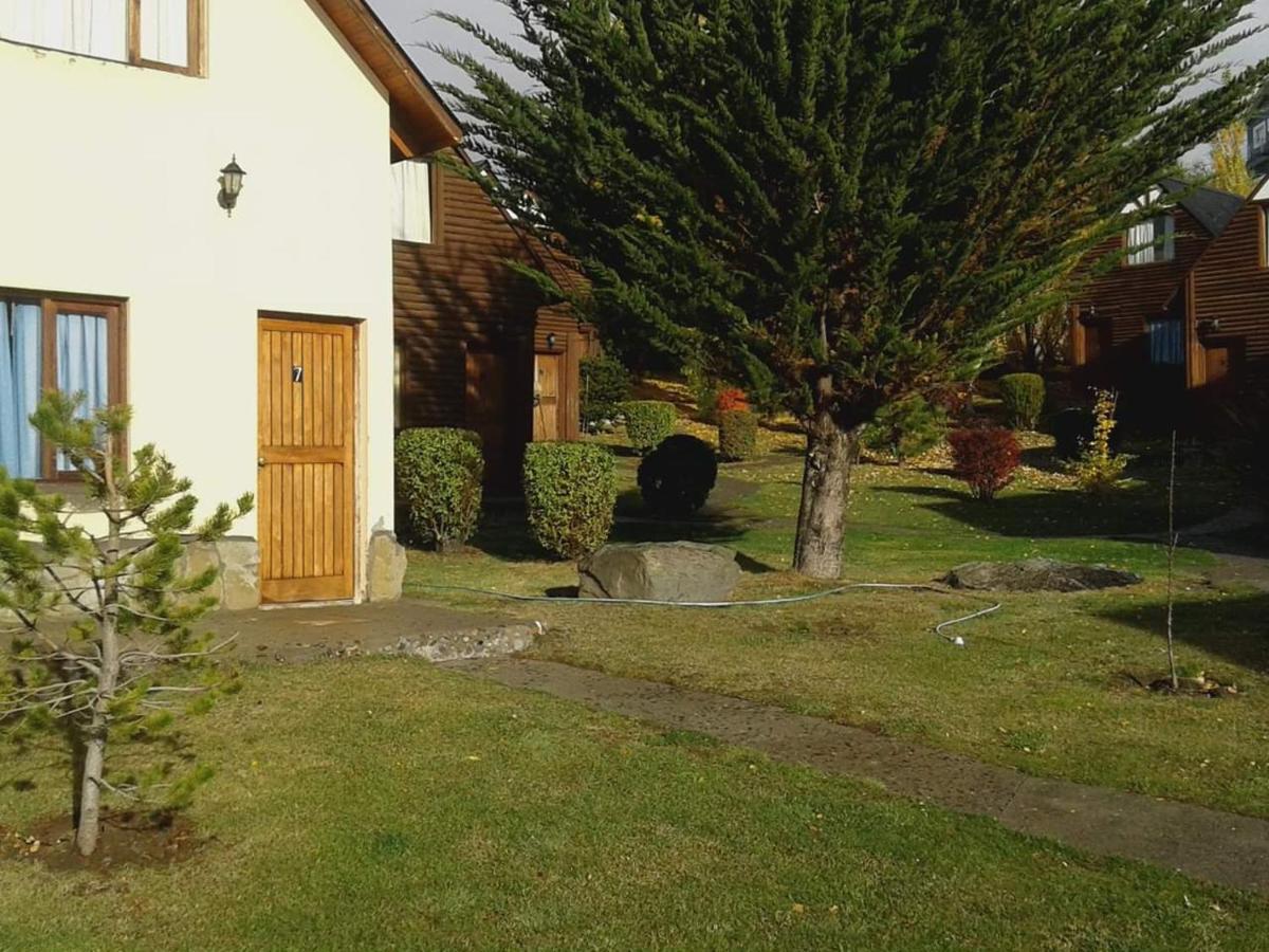 Cabanas Huenco El Calafate Bagian luar foto